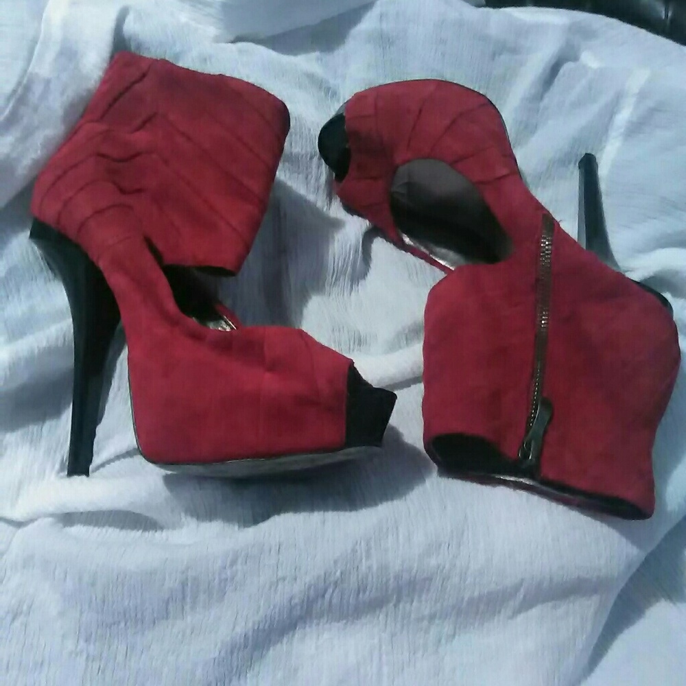 Bebe Womens Ankle Cuff Heels
